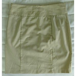 Maurices tan pinstripe pencil mini skirt, size 5/6